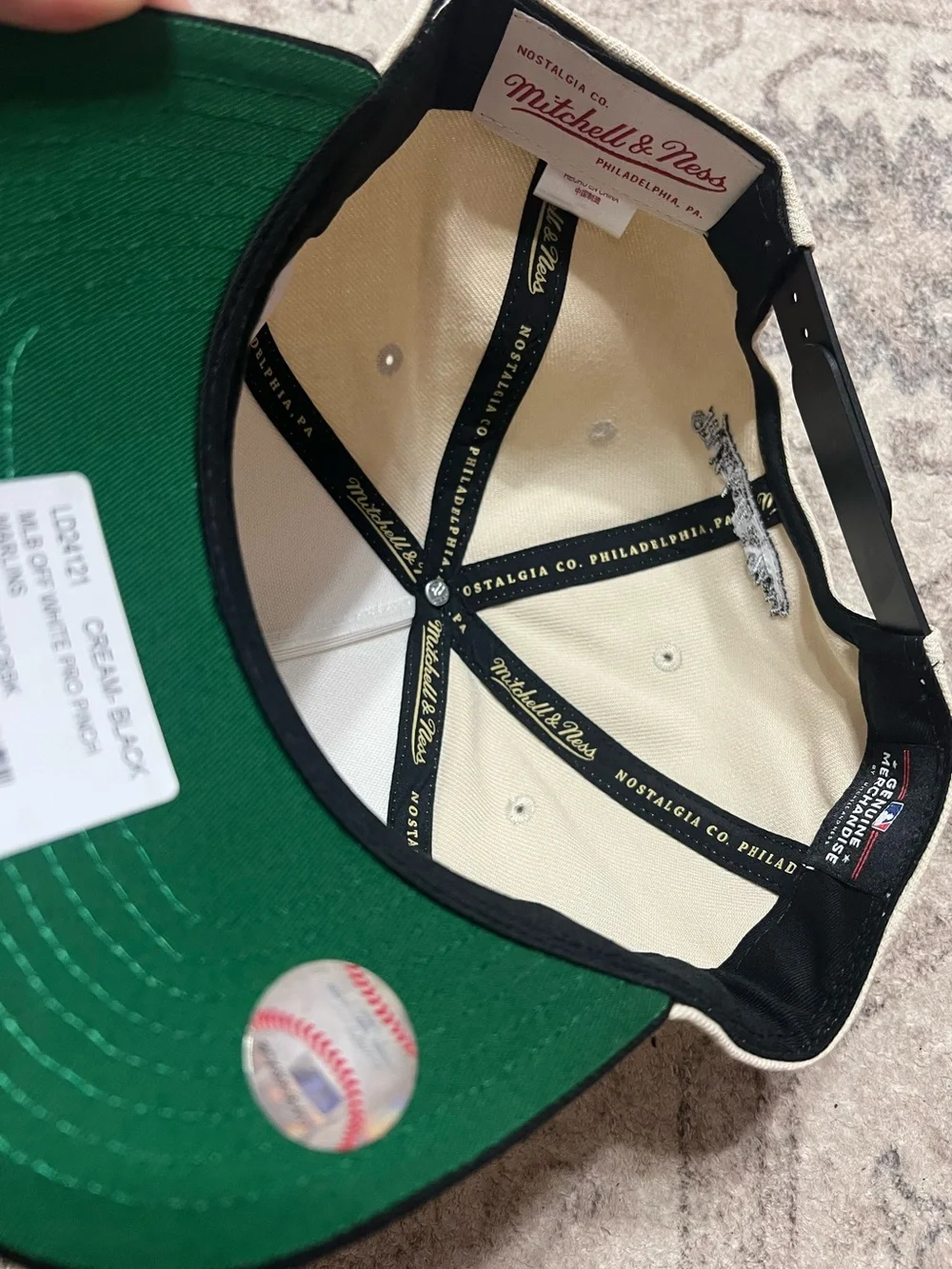 Mitchell & Ness Miami Marlins Pro Pinch Fit snapback hat